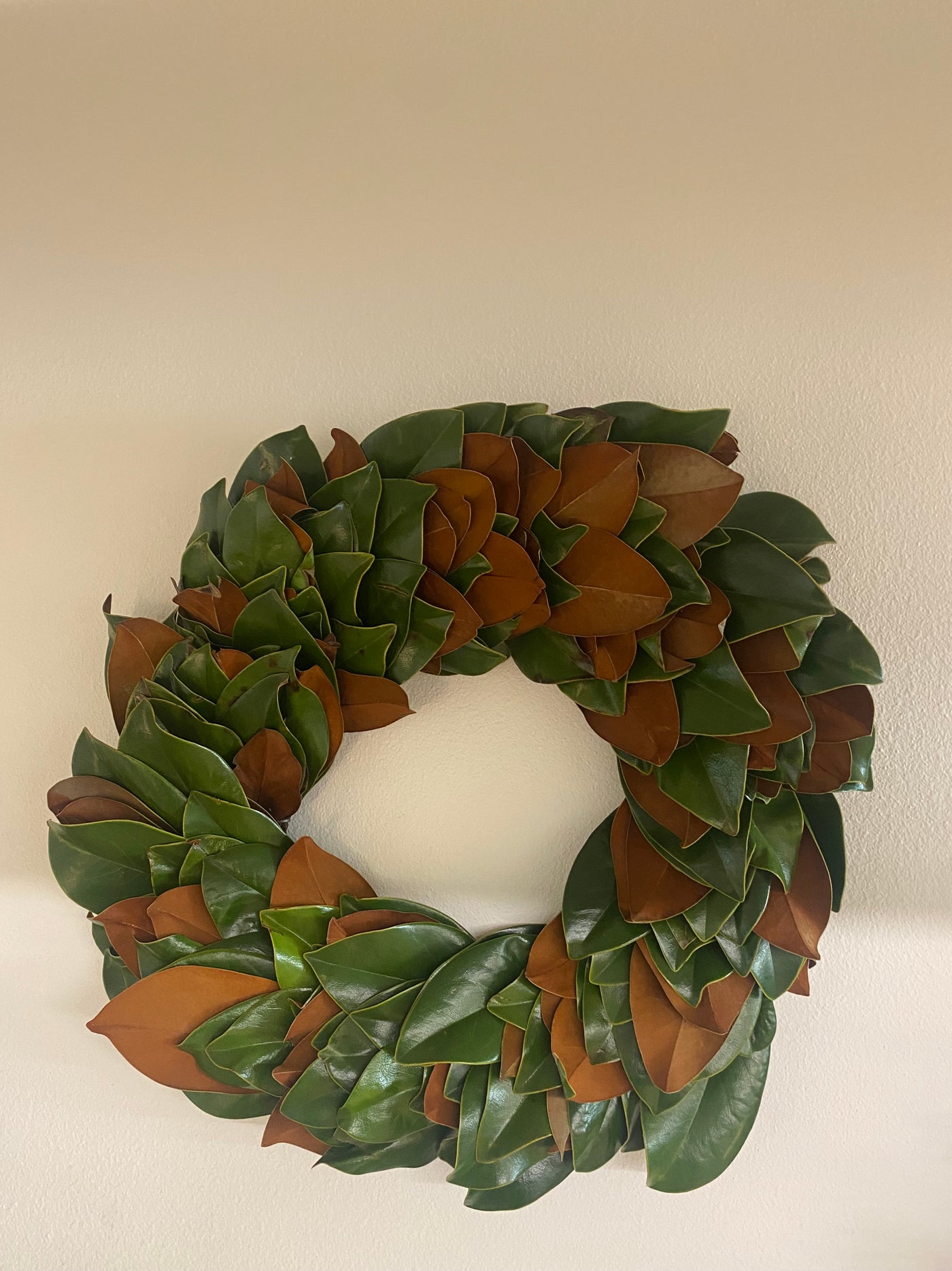 16" Magnolia Wreath