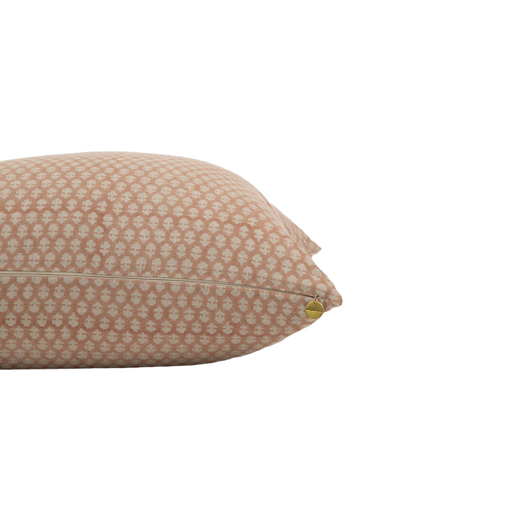 Lexie Pillow