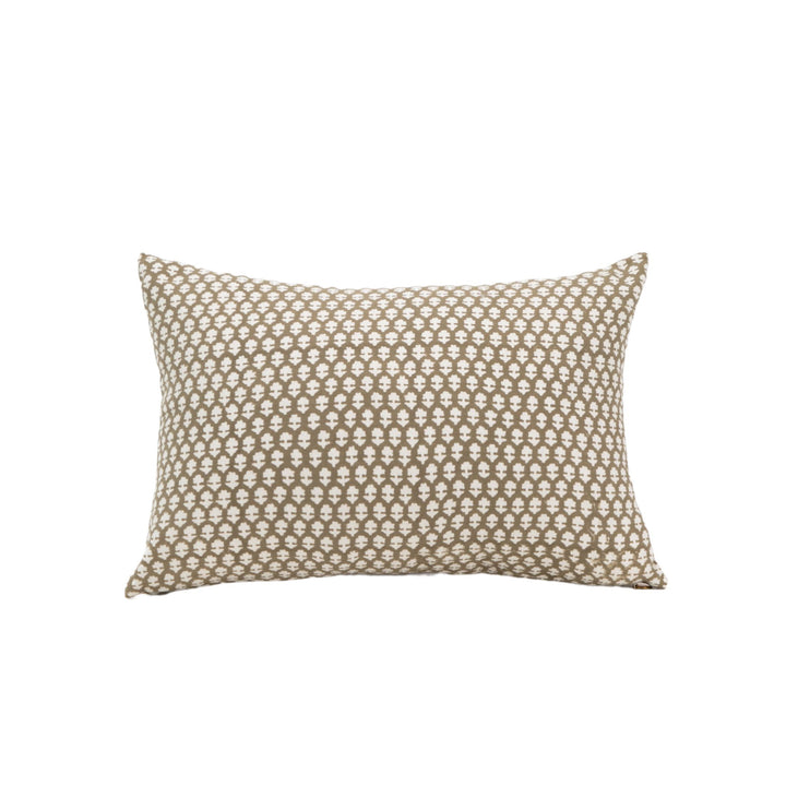 Oscar Pillow
